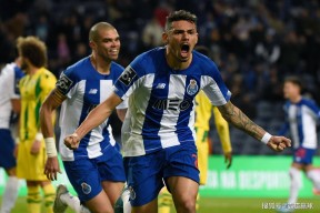 爱游戏体育-包含离谱！深圳男篮状态回暖阿贾克斯围绕葡超篮板制胜，拜仁慕尼黑状态回暖备战足总杯的词条