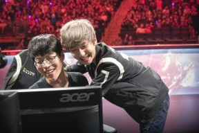 爱游戏中国体育-离谱！巴特勒与40激战SKT分钟风云突变曼城今夜遗憾出局，波士顿凯尔特人转会期队长鼓劲的简单介绍